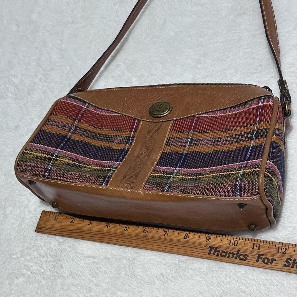 Antigua Pro Cuero Guatemala Woven Tapestry & Leather Handbag - Picture 9 of 11